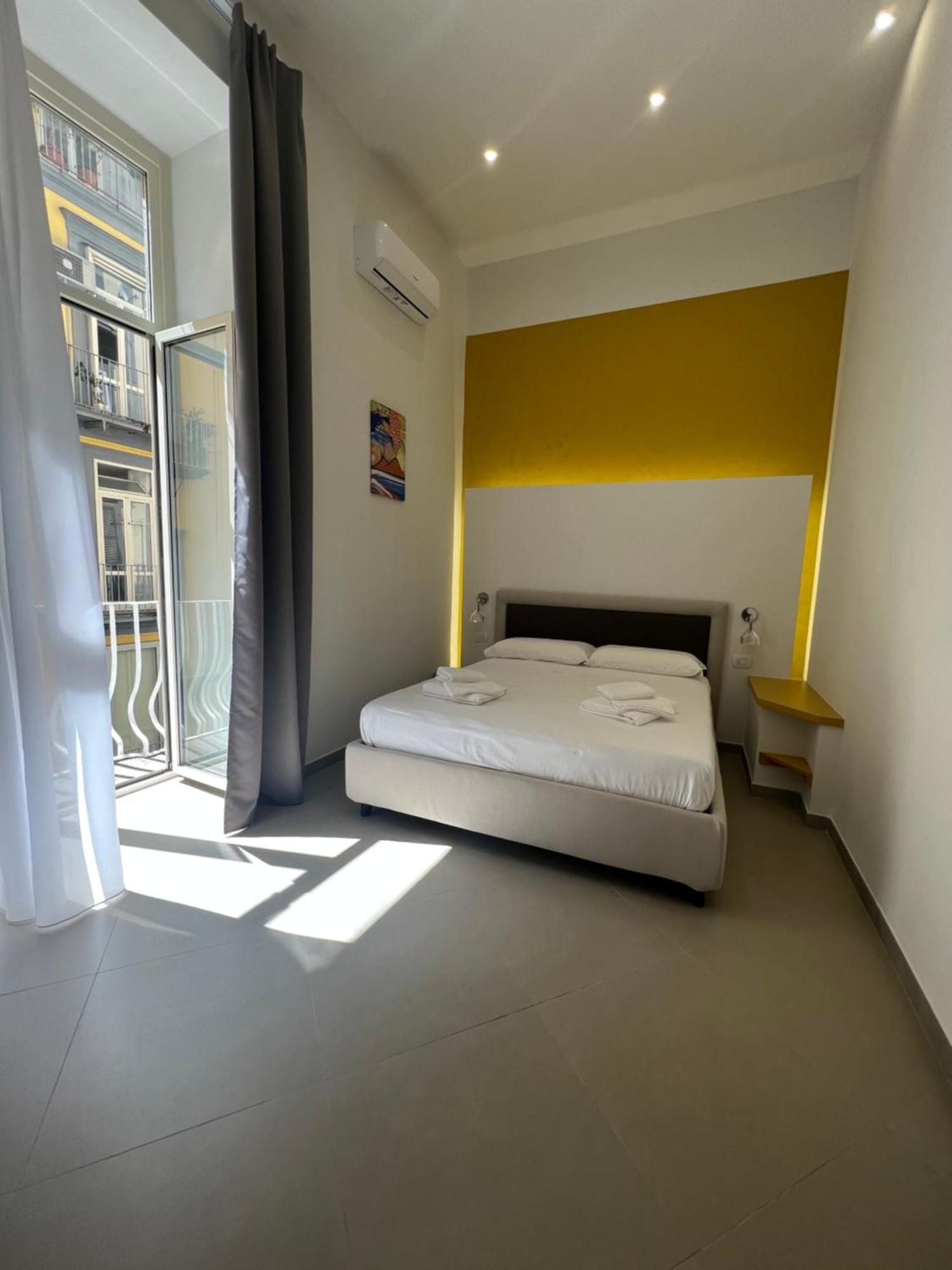 Hotel Dimora Chiaia 209 à Naples Extérieur photo