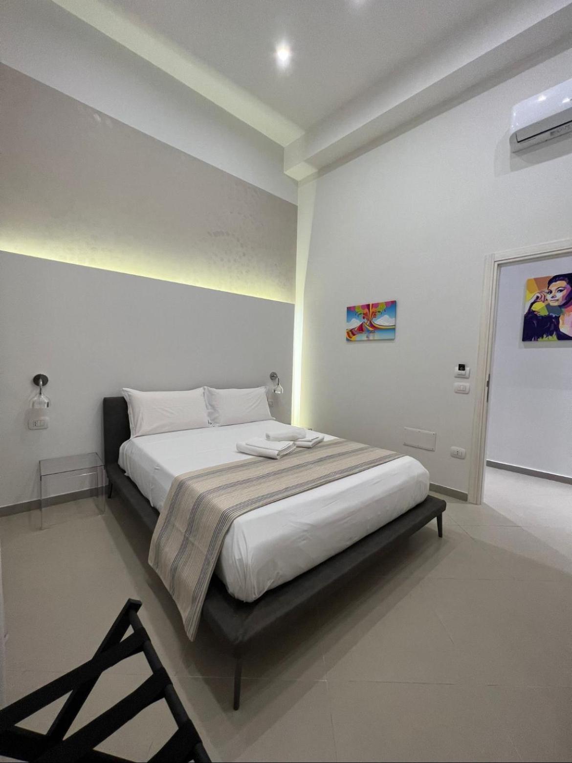 Hotel Dimora Chiaia 209 à Naples Extérieur photo
